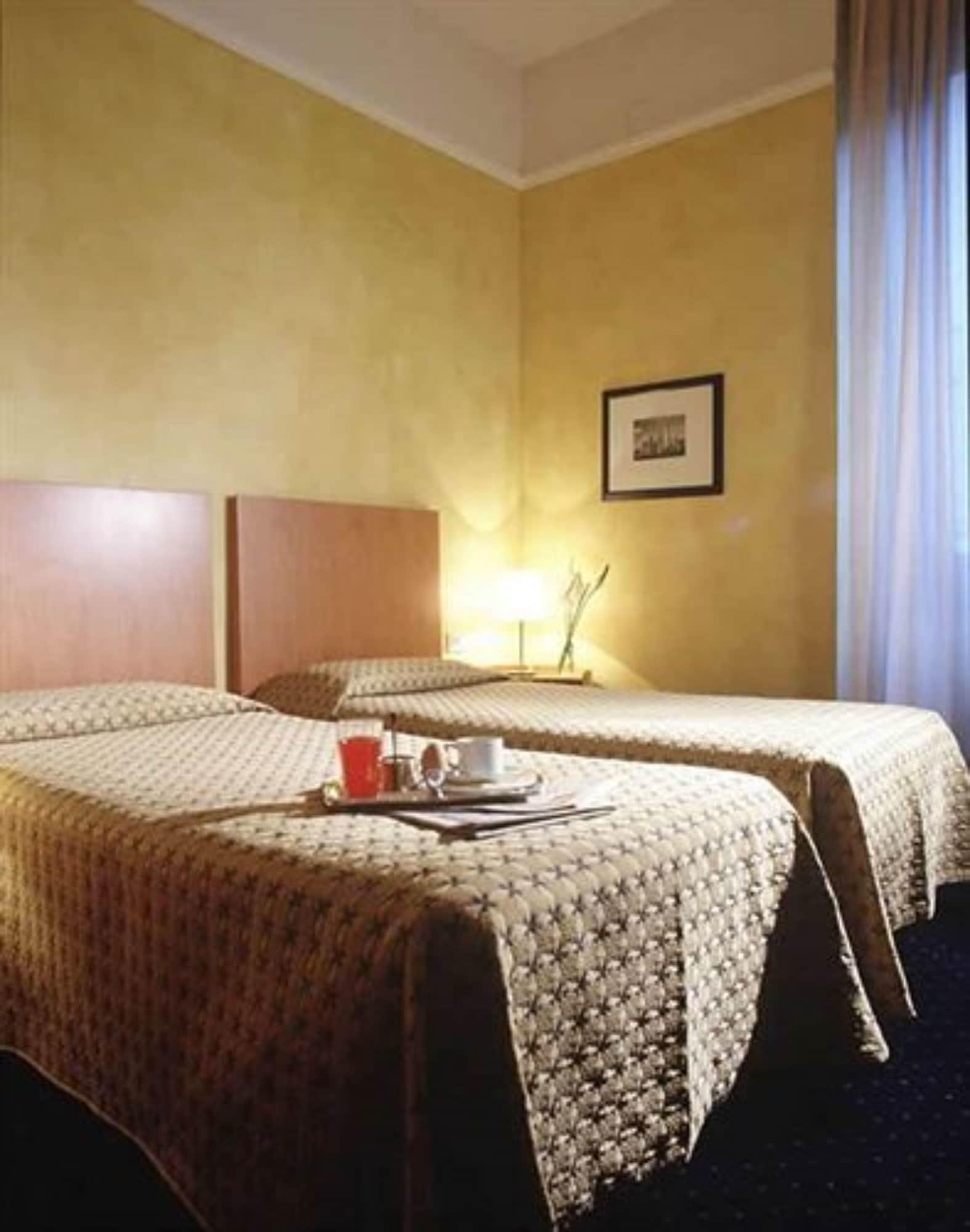 מילאנו Club Hotel מראה חיצוני תמונה