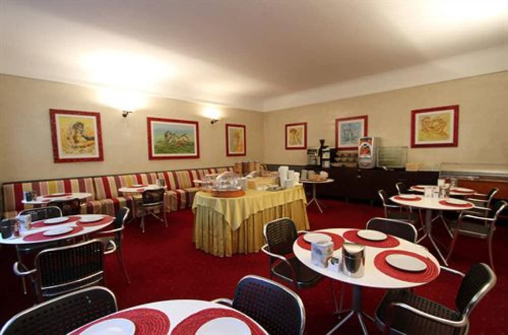 מילאנו Club Hotel מראה חיצוני תמונה