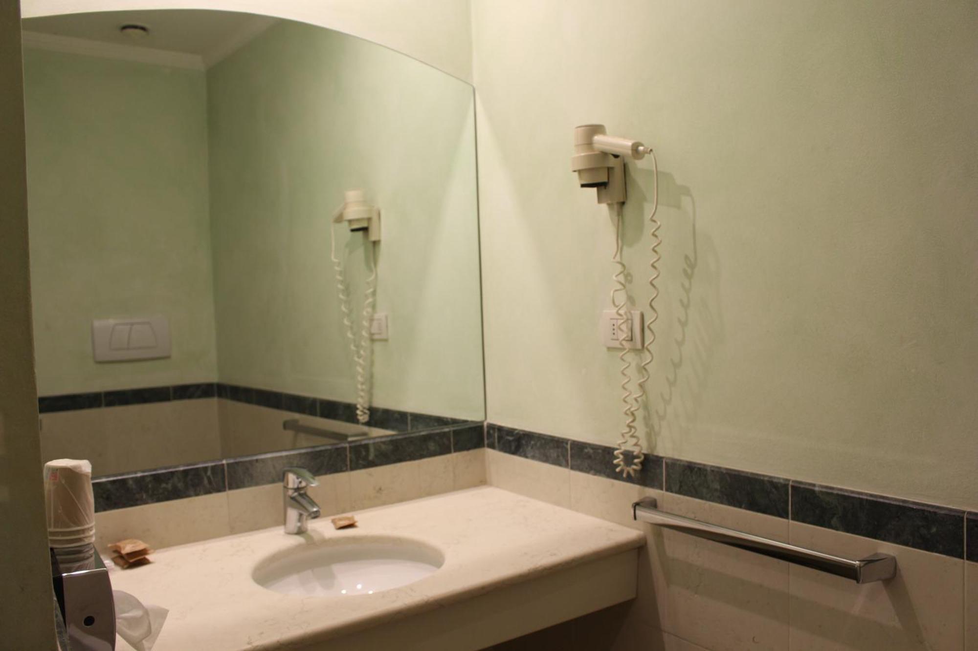 מילאנו Club Hotel מראה חיצוני תמונה